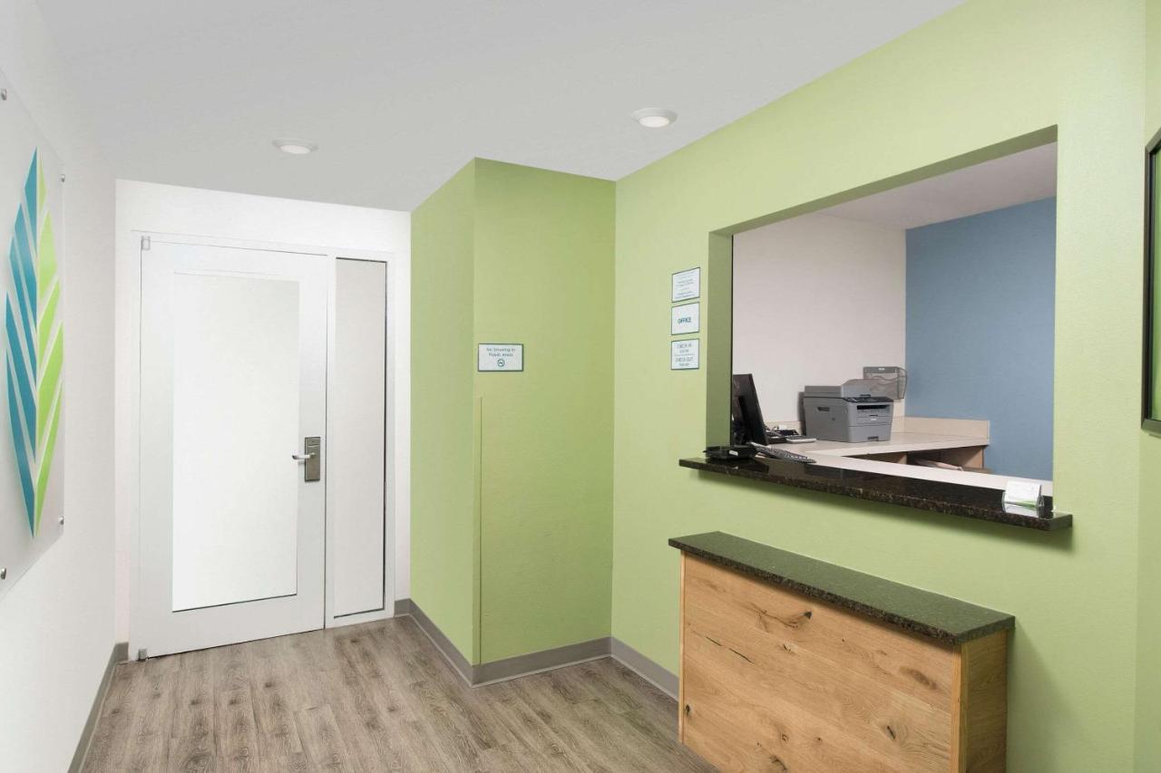 Woodspring Suites Orlando International Drive Williamsburg エクステリア 写真
