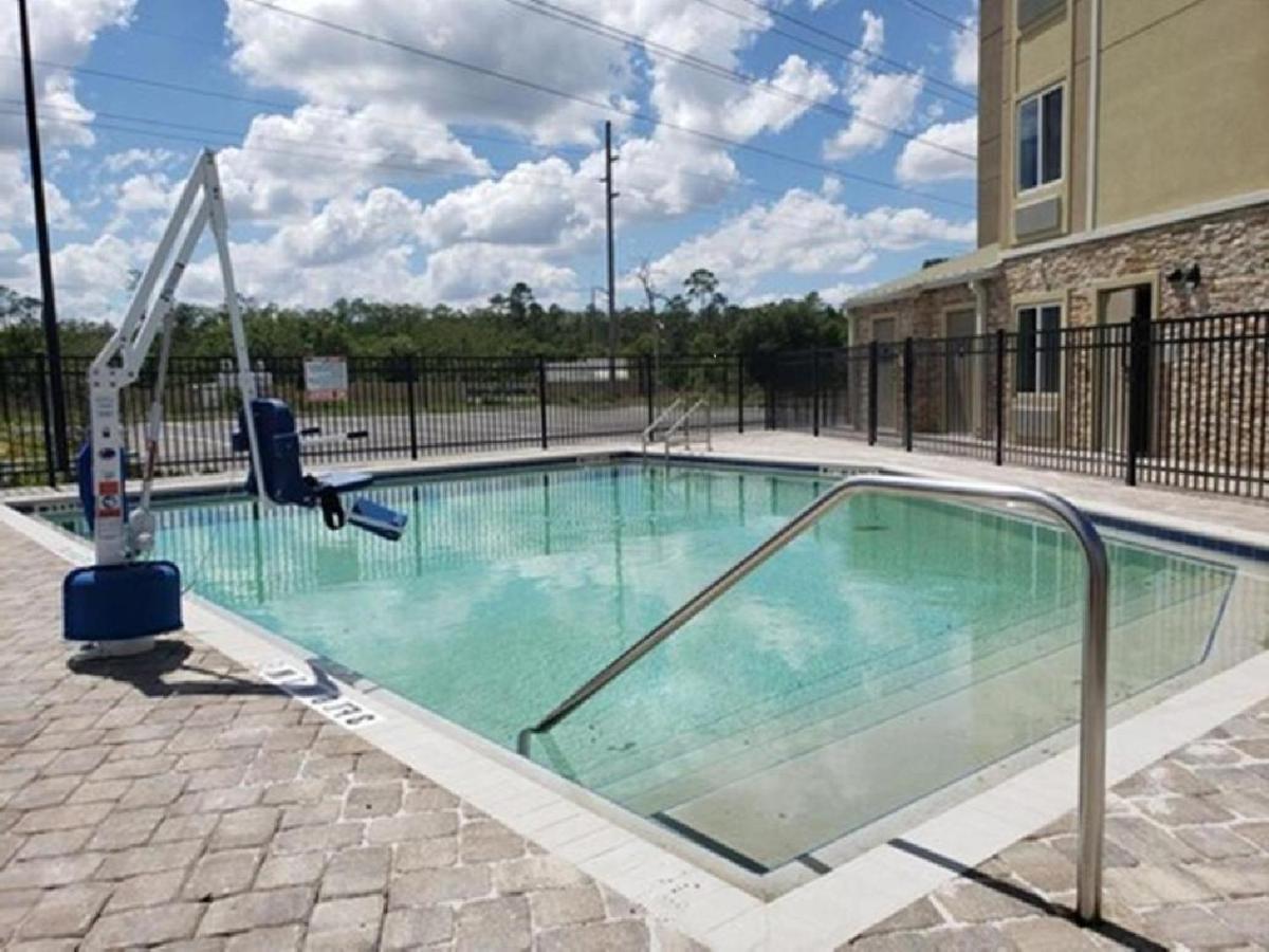 Woodspring Suites Orlando International Drive Williamsburg エクステリア 写真